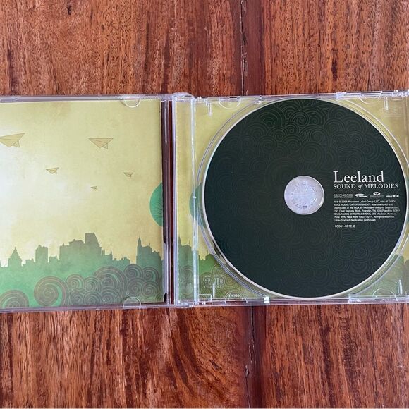 Leeland- Sound of Melodies CD - Picture 3 of 6